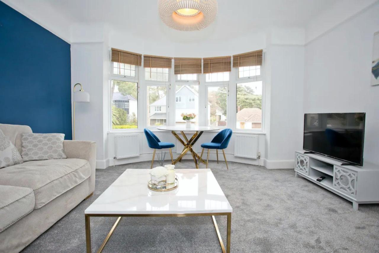 A Piece Of Seaside Serenity On The Sandbanks Peninsula Apartment Poole